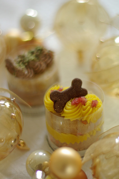 xmas-poochcake-8.jpg